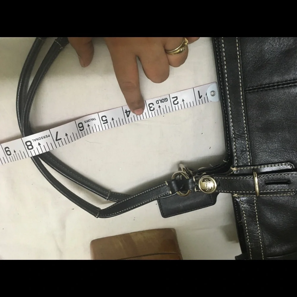 Authentic Coach Hamptons Laguna Large Black Leather Tote - Picture 14 of 14